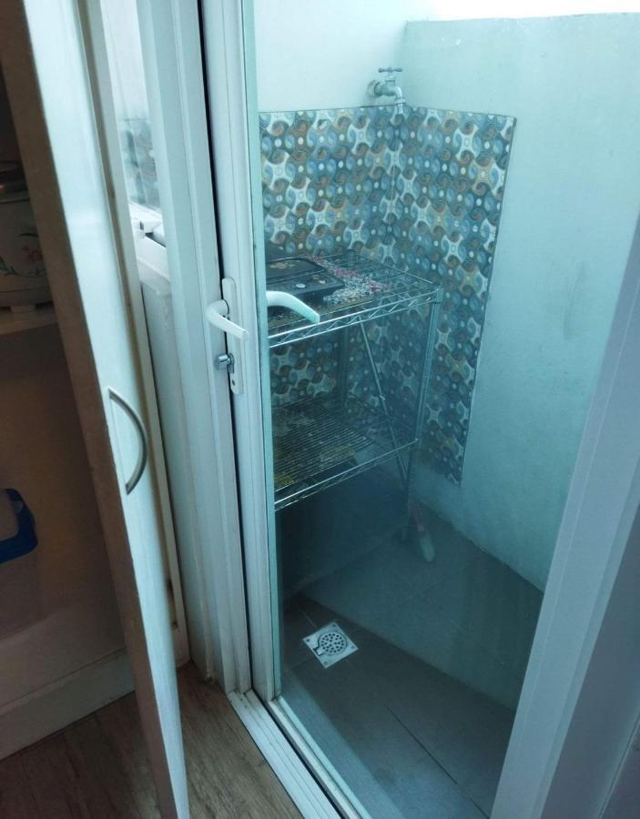 Room In Alabang Манила Экстерьер фото